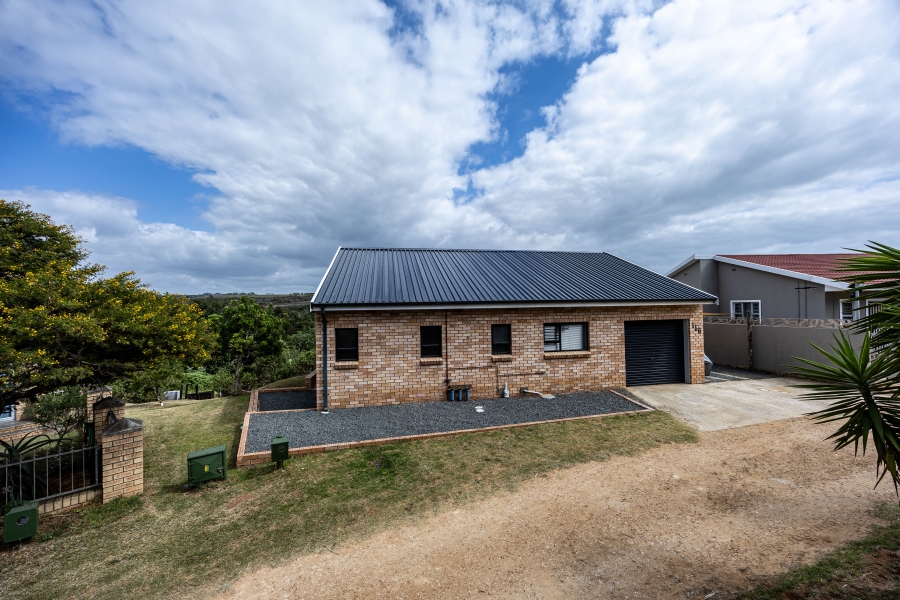 2 Bedroom Property for Sale in Cosy Corner Eastern Cape